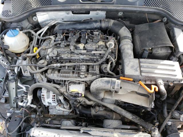 Photo 11 from auction – 2014 VOLKSWAGEN BEETLE with VIN 3VWJ17AT7EM652411