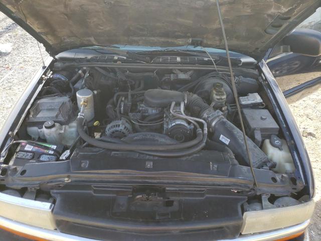 Photo 12 from auction – 2003 CHEVROLET BLAZER with VIN 1GNCS13X33K159763