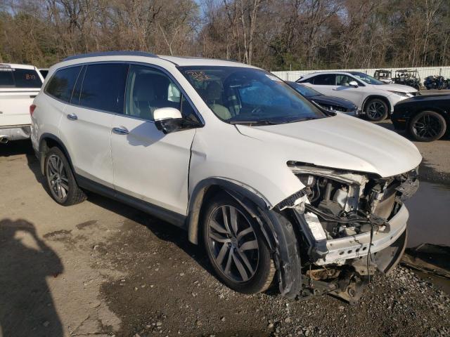 Photo 4 from auction – 2017 HONDA PILOT TOUR with VIN 5FNYF5H90HB003673