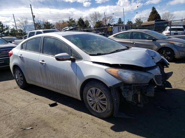 Photo 4 from auction – 2016 KIA FORTE LX with VIN KNAFK4A68G5549390