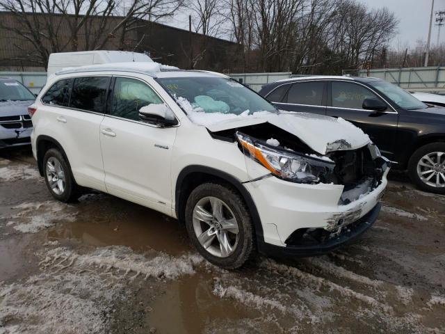 Photo 4 from auction – 2016 TOYOTA HIGHLANDER with VIN 5TDDCRFH5GS015899