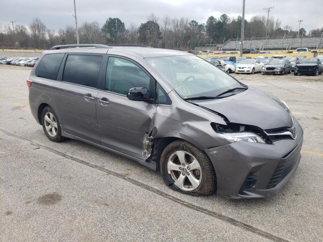 Photo 4 from auction – 2018 TOYOTA SIENNA LE with VIN 5TDKZ3DC3JS931661