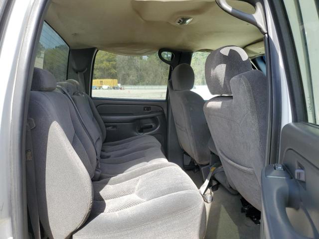 Photo 10 from auction – 2005 CHEVROLET SILVERADO with VIN 1GCHC23U25F974118