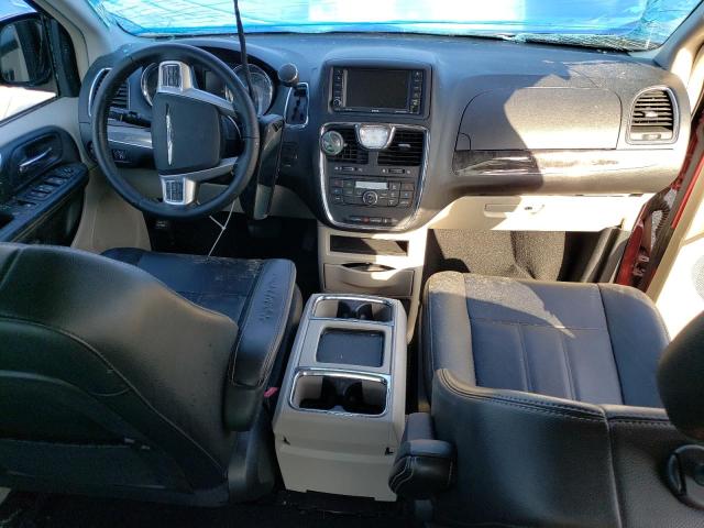 Photo 8 from auction – 2016 CHRYSLER TOWN & COU with VIN 2C4RC1BG9GR214046