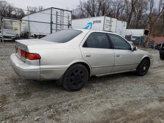 Photo 3 from auction – 2000 TOYOTA CAMRY LE with VIN JT2BG28K3Y0427862