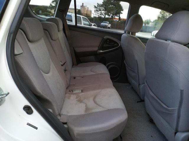 Photo 11 from auction – 2006 TOYOTA RAV4 with VIN JTMZD33V865010971
