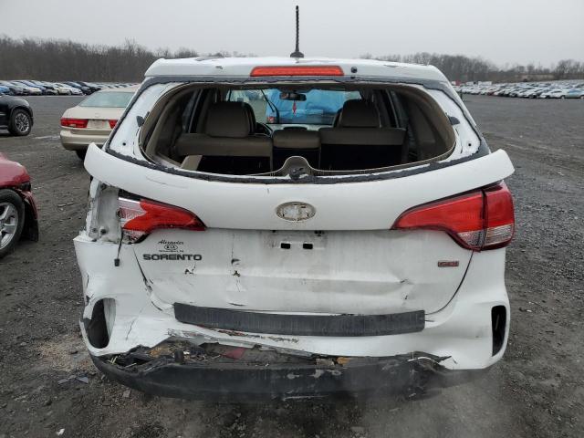 Photo 6 from auction – 2014 KIA SORENTO LX with VIN 5XYKTCA60EG463522