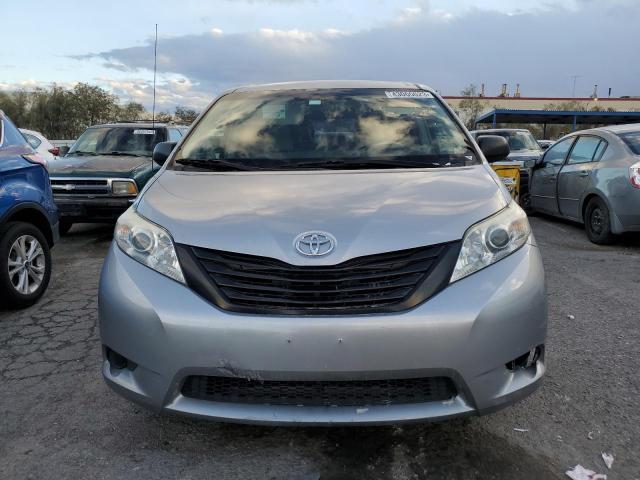 Photo 5 from auction – 2011 TOYOTA SIENNA BAS with VIN 5TDKA3DC5BS004685