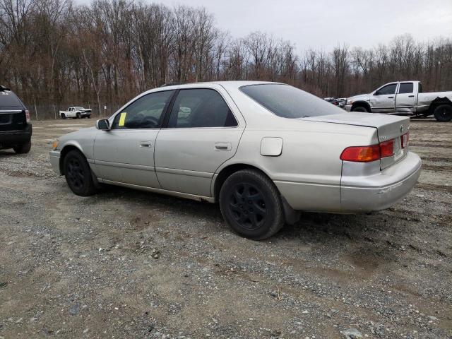 Photo 2 from auction – 2000 TOYOTA CAMRY LE with VIN JT2BG28K3Y0427862