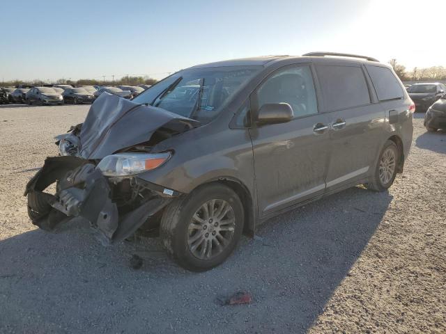 TOYOTA SIENNA XLE 2012 with VIN 5TDYK3DC0CS232098 - Photo from auction
