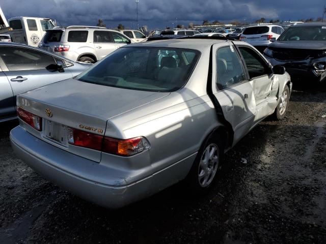 Photo 3 from auction – 2000 TOYOTA CAMRY CE with VIN JT2BF22K5Y0257502