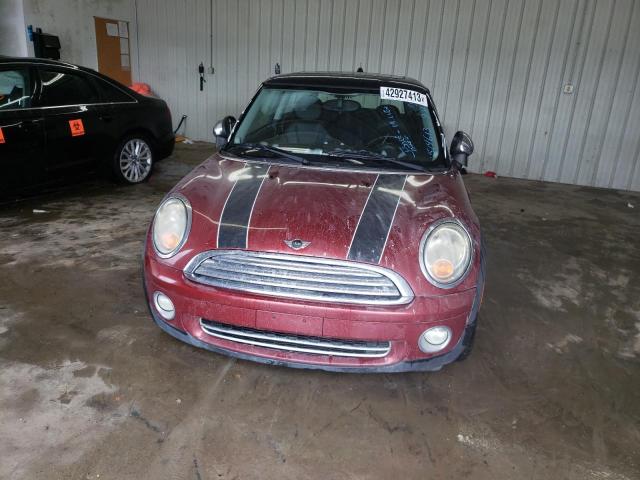 Photo 5 from auction – 2007 MINI COOPER with VIN WMWMF33527TT57226