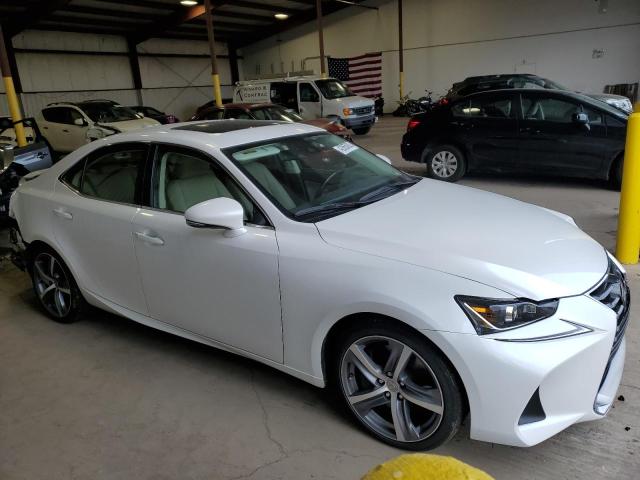 Photo 4 from auction – 2018 LEXUS IS 300 with VIN JTHC81D23J5027719