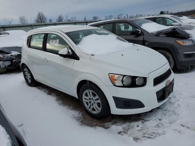 Photo 4 from auction – 2015 CHEVROLET SONIC LS with VIN 1G1JA6SH0F4132791