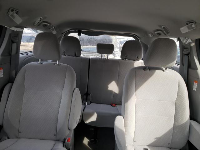 Photo 10 from auction – 2018 TOYOTA SIENNA LE with VIN 5TDJZ3DC4JS192277