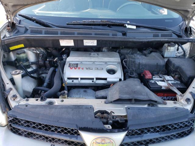 Photo 11 from auction – 2004 TOYOTA UK with VIN 5TDZA23C74S058325