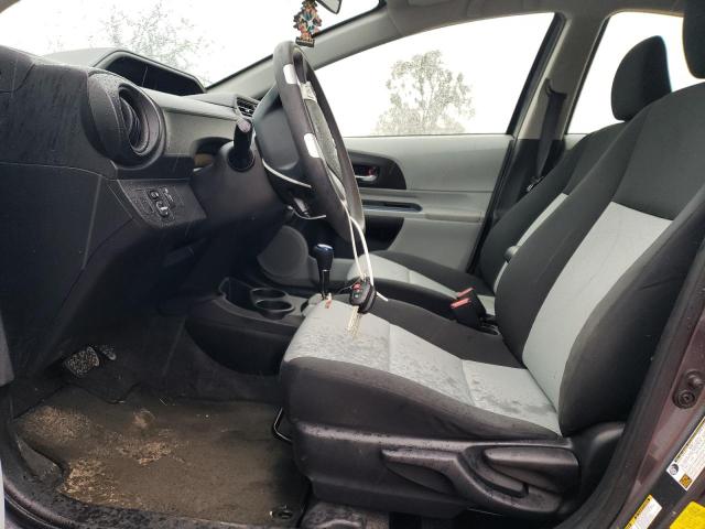 Photo 7 from auction – 2013 TOYOTA PRIUS C with VIN JTDKDTB37D1044678