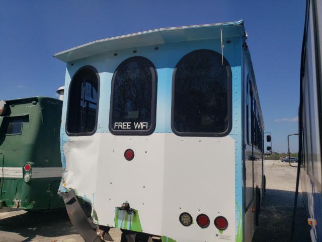 Photo 4 from auction – 2016 DOUK BUS with VIN 1F66F5DY9G0A13588