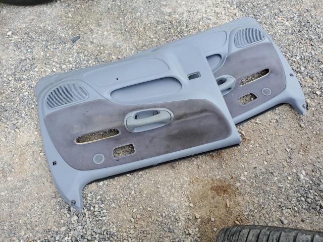 Photo 12 from auction – 2000 TOYOTA TUNDRA ACC with VIN 5TBBT4419YS087814