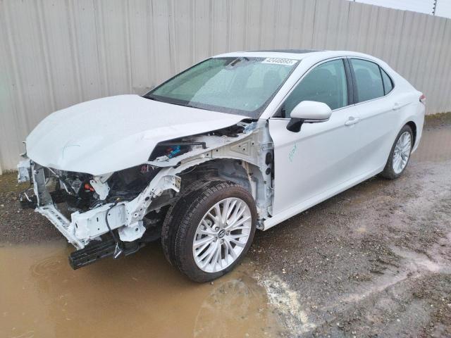 Photo 1 from auction – 2020 TOYOTA CAMRY XLE with VIN 4T1F31AK0LU529657