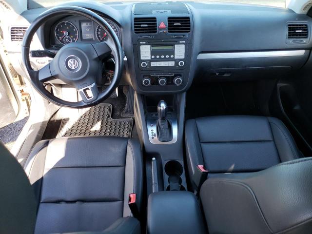 Photo 8 from auction – 2010 VOLKSWAGEN JETTA LIMI with VIN 3VWAZ7AJ2AM095697
