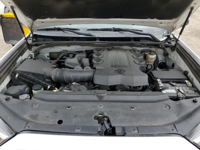 Photo 12 from auction – 2018 TOYOTA 4RUNNER SR with VIN JTEZU5JRXJ5186684