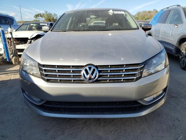Photo 5 from auction – 2014 VOLKSWAGEN PASSAT SEL with VIN 1VWCN7A35EC037175