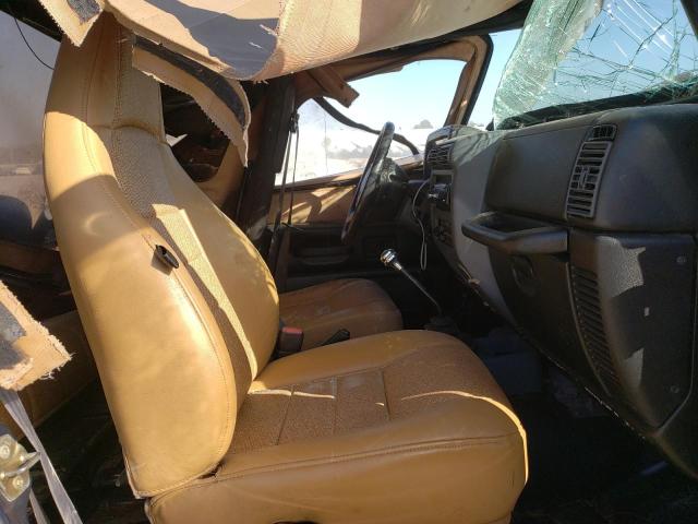 Photo 7 from auction – 1997 JEEP WRANGLER / with VIN 1J4FY29P2VP414789