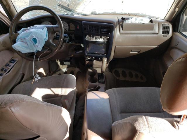 Photo 8 from auction – 2002 TOYOTA TACOMA DOU with VIN 5TEGN92NX2Z102468