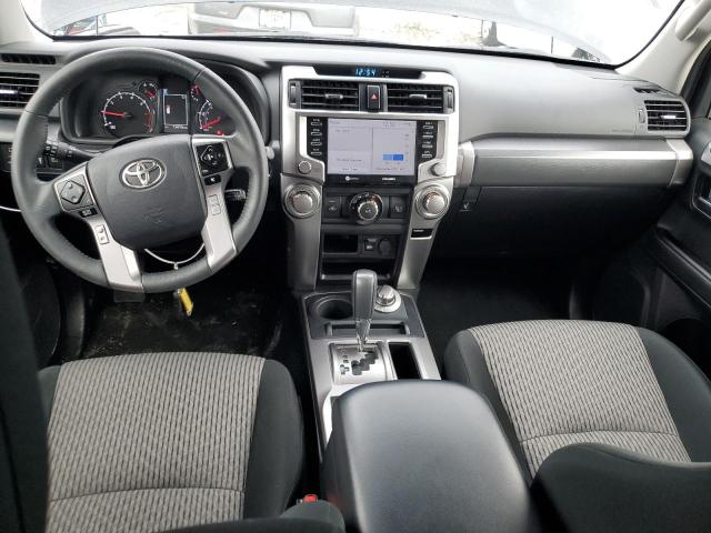 Photo 8 from auction – 2022 TOYOTA 4RUNNER SR with VIN JTEMU5JR1N6056416