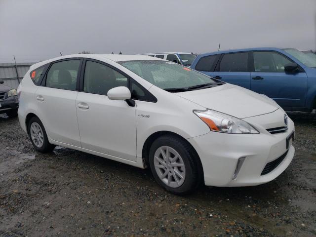Photo 4 from auction – 2014 TOYOTA PRIUS V with VIN JTDZN3EU8E3329461