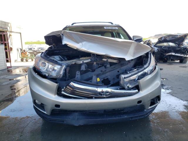 Photo 5 from auction – 2015 TOYOTA HIGHLANDER with VIN 5TDKKRFH1FS077874