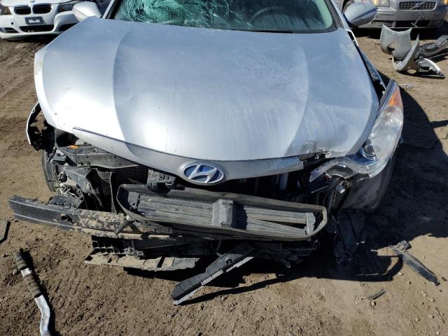 Photo 11 from auction – 2013 HYUNDAI SONATA HYB with VIN KMHEC4A46DA088909