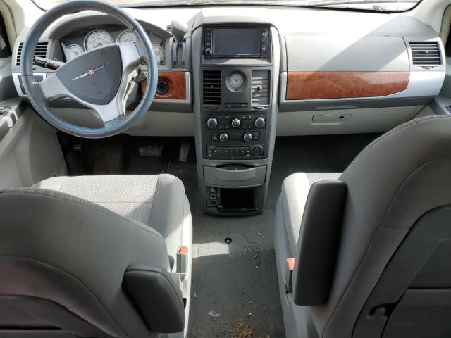 Photo 8 from auction – 2008 CHRYSLER TOWN & COU with VIN 2A8HR54P68R774549