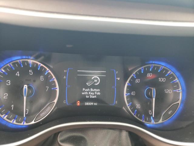 Photo 9 from auction – 2018 CHRYSLER PACIFICA L with VIN 2C4RC1AG2JR322159
