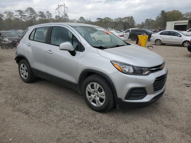 Photo 4 from auction – 2018 CHEVROLET TRAX LS with VIN KL7CJKSB9JB560297
