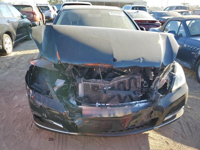 Photo 5 from auction – 2013 MERCEDES-BENZ E 350 with VIN WDDHF5KB8DA708614
