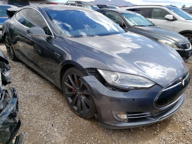 Photo 4 from auction – 2014 TESLA MODEL S with VIN 5YJSA1H29EFP66643