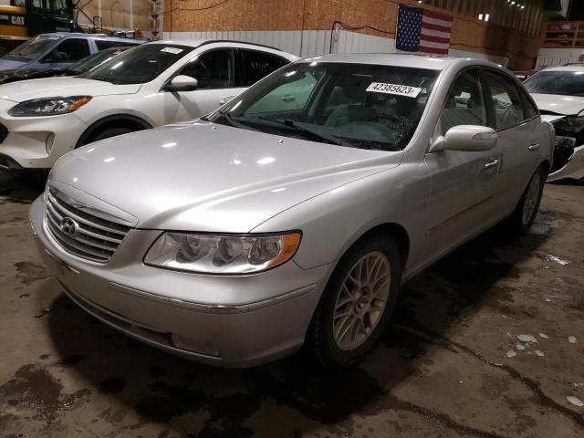 HYUNDAI AZERA SE 2008 with VIN KMHFC46F88A293698 - Photo from auction