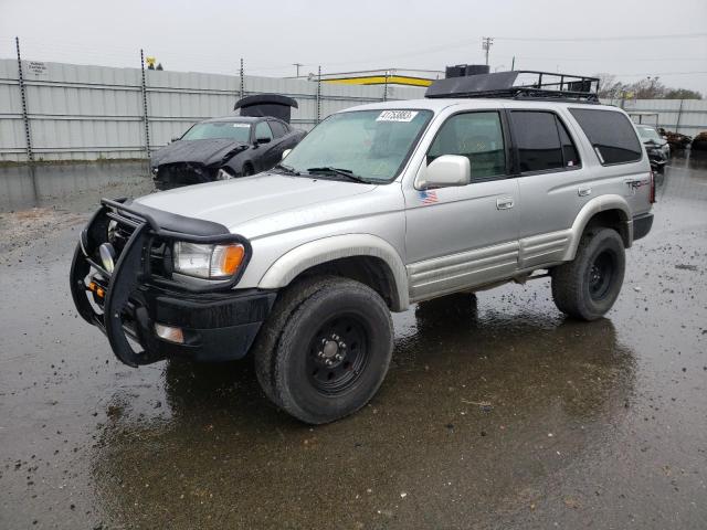 TOYOTA 4RUNNER SR 2002 with VIN JT3HN86R220370365 - Photo from auction