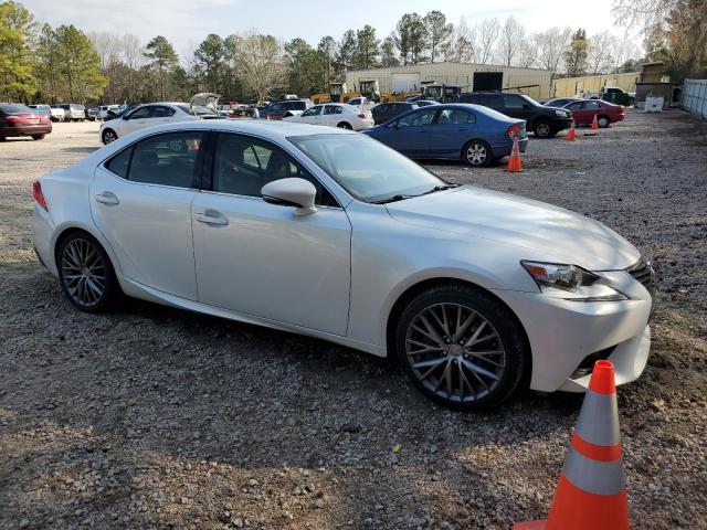 Photo 4 from auction – 2016 LEXUS IS 200T with VIN JTHBA1D23G5005051
