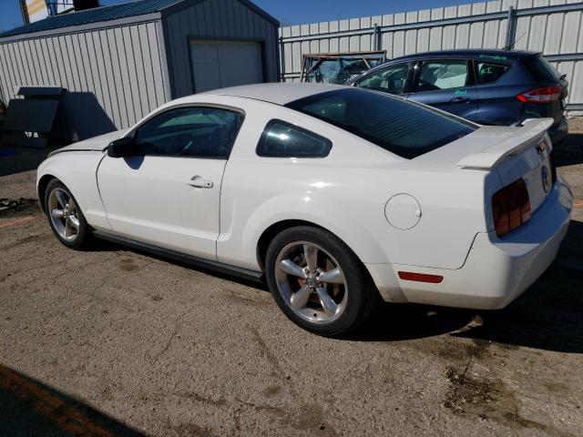Photo 2 from auction – 2005 FORD MUSTANG with VIN 1ZVFT80N755140274