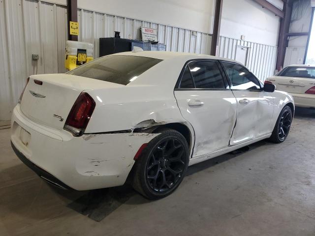 Photo 3 from auction – 2019 CHRYSLER 300 S with VIN 2C3CCABG1KH516181