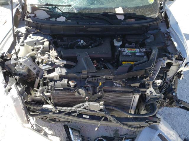 Photo 12 from auction – 2019 NISSAN ROGUE S with VIN 5N1AT2MT3KC776065