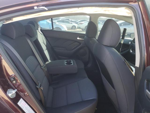 Photo 10 from auction – 2017 KIA FORTE LX with VIN 3KPFL4A70HE047343