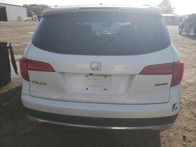 Photo 6 from auction – 2017 HONDA PILOT TOUR with VIN 5FNYF5H90HB003673