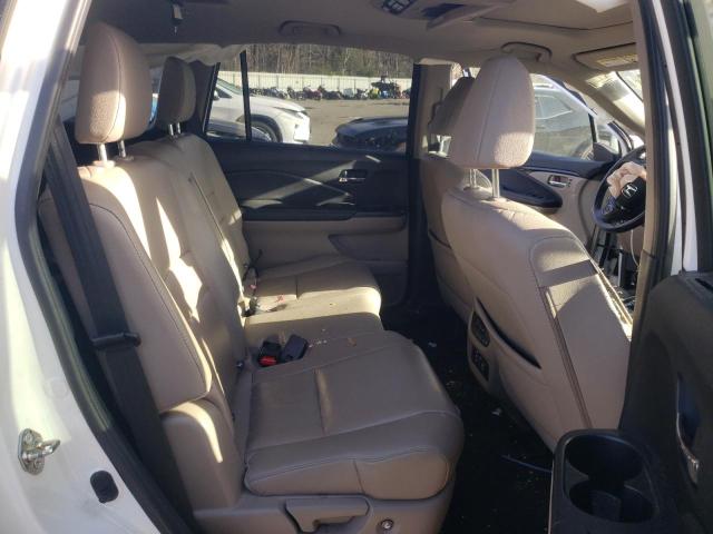 Photo 10 from auction – 2017 HONDA PILOT TOUR with VIN 5FNYF5H90HB003673