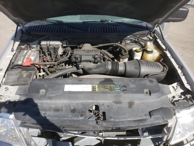 Photo 12 from auction – 2005 FORD EXPEDITION with VIN 1FMFU16575LA55361
