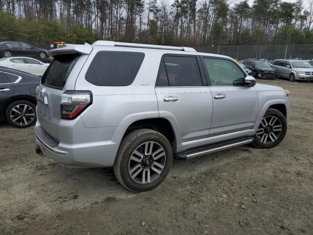 Photo 3 from auction – 2014 TOYOTA 4RUNNER SR with VIN JTEBU5JR3E5201534