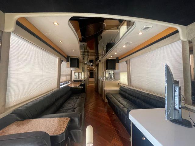 Photo 9 from auction – 1997 PREVOST BUS with VIN 2PCV33497V1011855